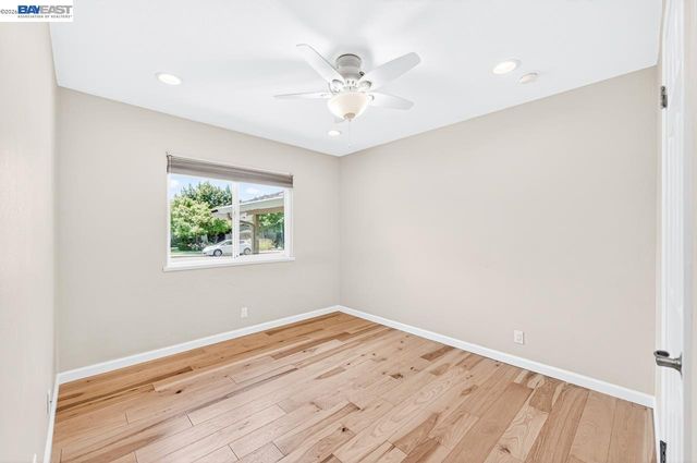 684 Emerald St, Livermore, CA 94550
