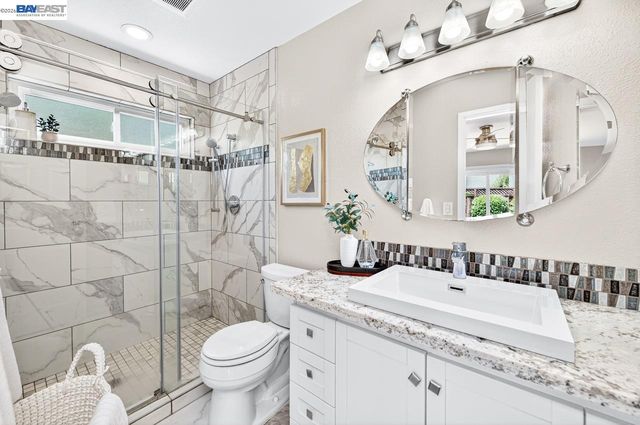 684 Emerald St, Livermore, CA 94550