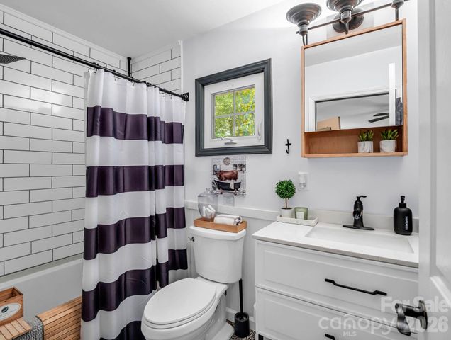 485 Grandview Drive, Lake Lure, NC 28746