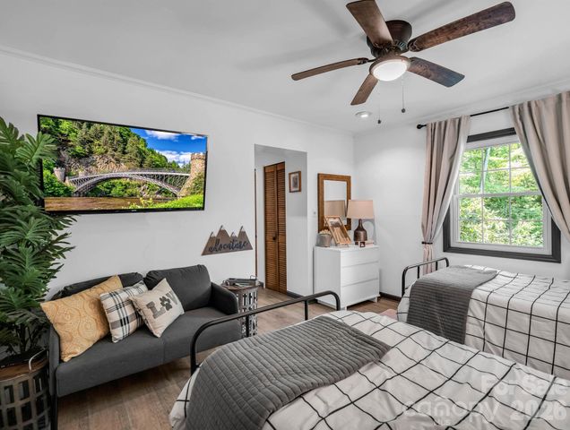 485 Grandview Drive, Lake Lure, NC 28746