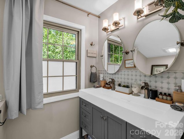 485 Grandview Drive, Lake Lure, NC 28746