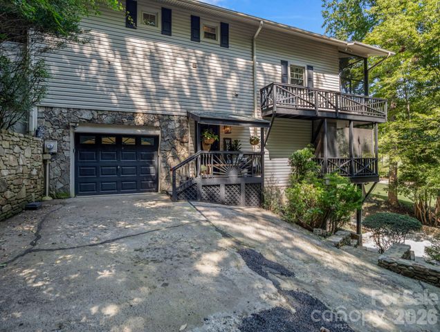 485 Grandview Drive, Lake Lure, NC 28746