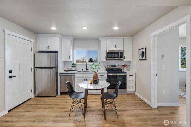 3425 Bell Avenue, Everett, WA 98201