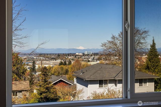 3425 Bell Avenue, Everett, WA 98201