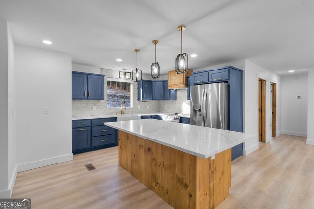 50 Thrasher Drive, Blue Ridge, GA 30513