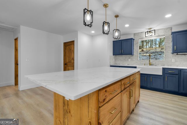 50 Thrasher Drive, Blue Ridge, GA 30513