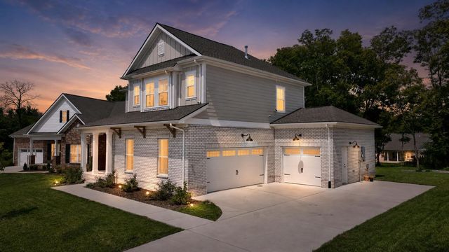 6512 Ripple Ridge CT, Columbia, TN 38401
