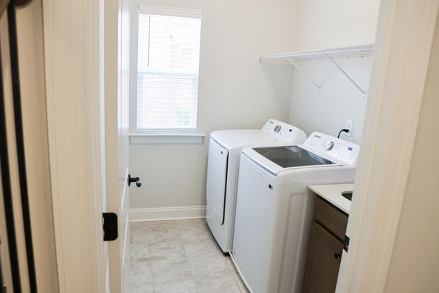 6512 Ripple Ridge CT, Columbia, TN 38401