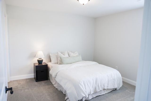 6512 Ripple Ridge CT, Columbia, TN 38401