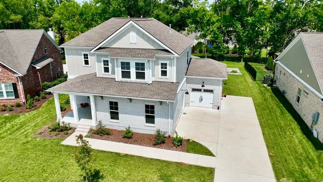 6512 Ripple Ridge CT, Columbia, TN 38401
