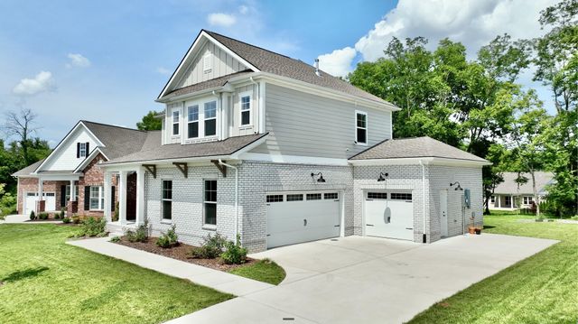 6512 Ripple Ridge CT, Columbia, TN 38401