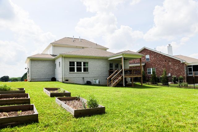 6512 Ripple Ridge CT, Columbia, TN 38401