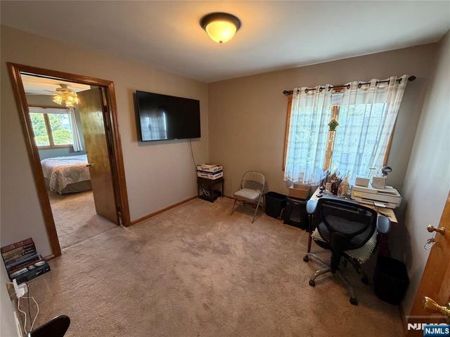 407 Berry Avenue, Carlstadt, NJ 07072