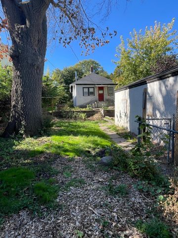 3522 Colfax Avenue N, Minneapolis, MN 55412