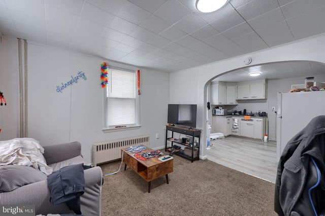 15 S FRONT ST, Steelton, PA 17113