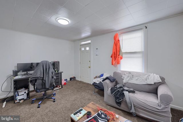 15 S FRONT ST, Steelton, PA 17113