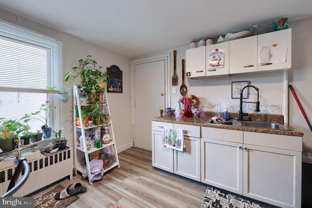 15 S FRONT ST, Steelton, PA 17113