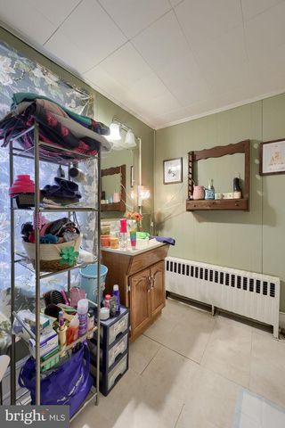 15 S FRONT ST, Steelton, PA 17113