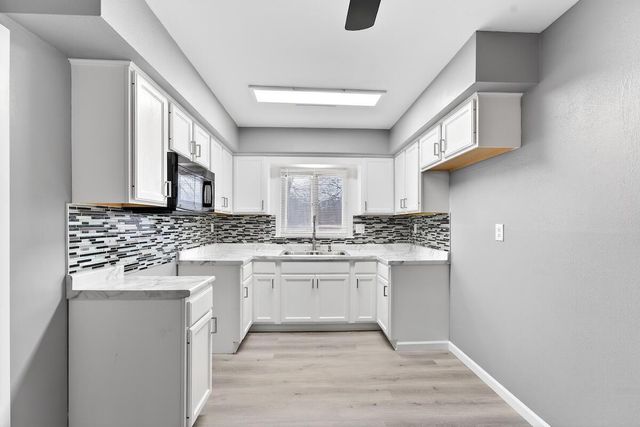 8526 W Villard AVENUE, Milwaukee, WI 53225