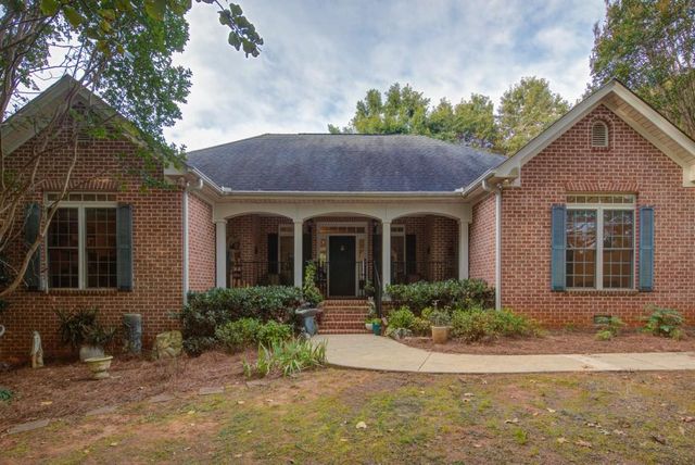 1170 Calhoun Road, Dahlonega, GA 30533