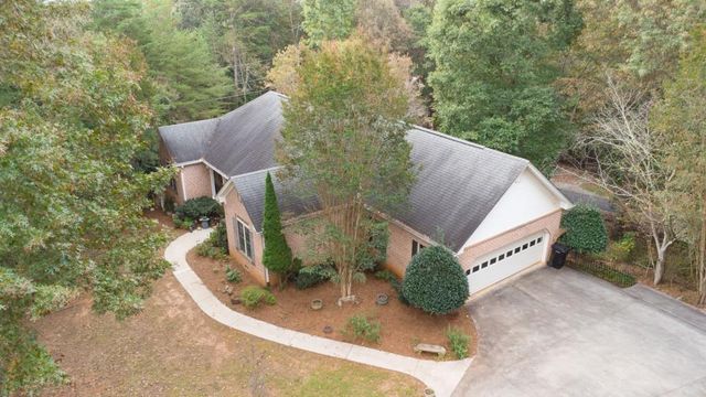 1170 Calhoun Road, Dahlonega, GA 30533