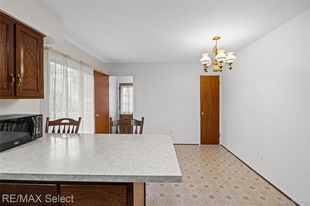 5184 Worchester Drive, Swartz Creek, MI 48473