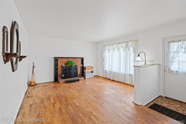 5184 Worchester Drive, Swartz Creek, MI 48473