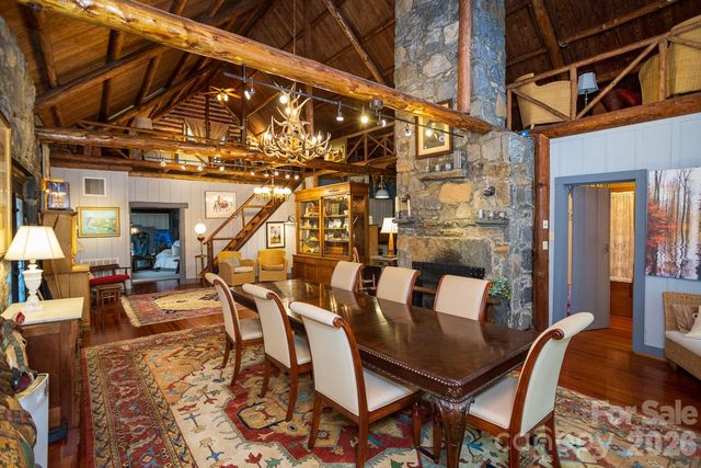 15 Chestnut Street, Tryon, NC 28782