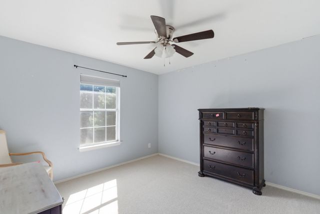 1925 N Dale Avenue, Stephenville, TX 76401