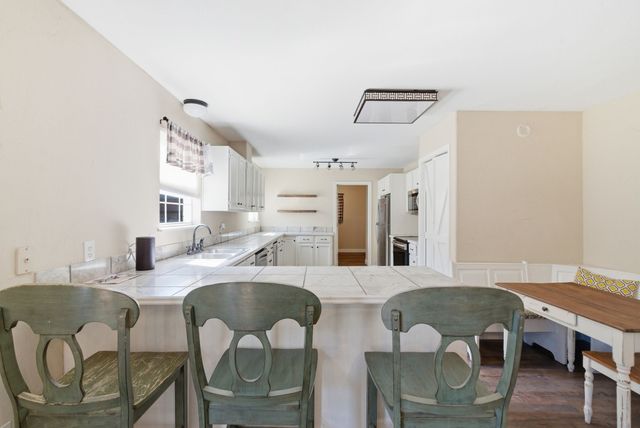 1925 N Dale Avenue, Stephenville, TX 76401