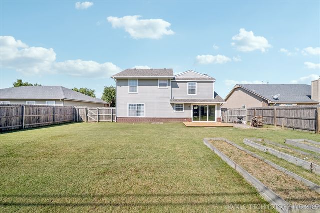8509 N 102nd East Avenue, Owasso, OK 74055