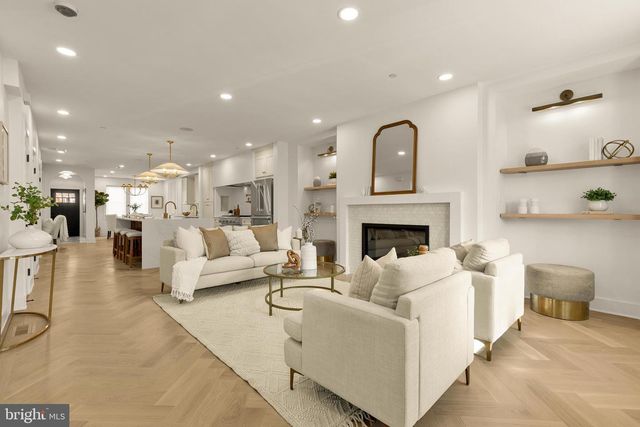 1706 BAY ST SE, Washington, DC 20003