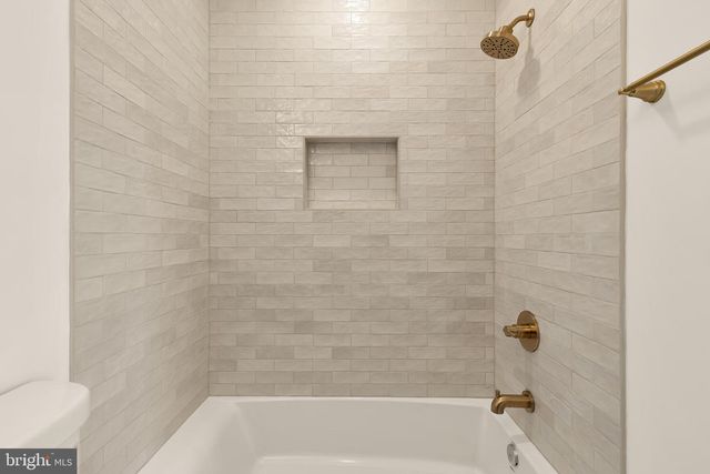 1706 BAY ST SE, Washington, DC 20003