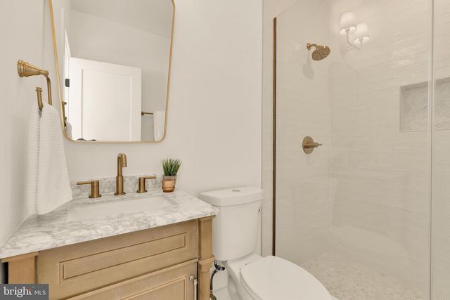 1706 BAY ST SE, Washington, DC 20003