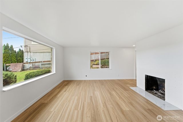 6410 NE 181st Street, Kenmore, WA 98028