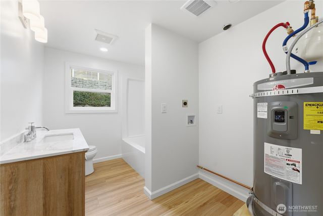 6410 NE 181st Street, Kenmore, WA 98028