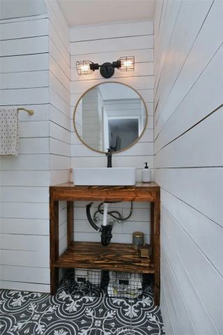 805 E Acacia Avenue F, Glendale, CA 91205