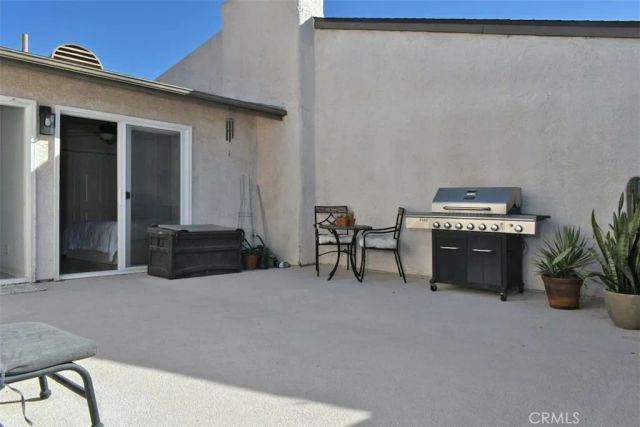 805 E Acacia Avenue F, Glendale, CA 91205