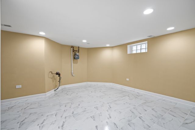 9945 S Sangamon Street, Chicago, IL 60643