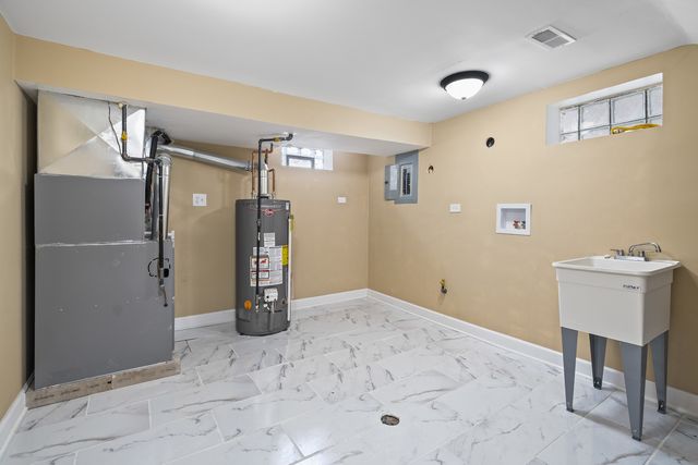 9945 S Sangamon Street, Chicago, IL 60643