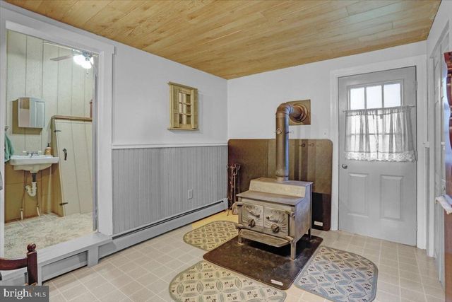 1172 PLUM RD, Bernville, PA 19506