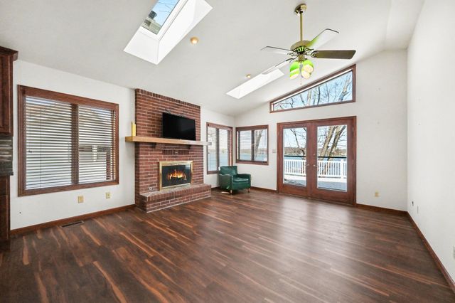 19656 Lakeshore Drive, Park Twp, MI 49093