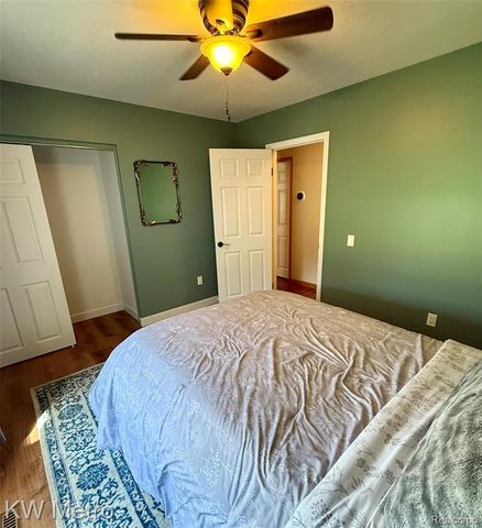 2949 E Hillside Drive, Midland, MI 48640