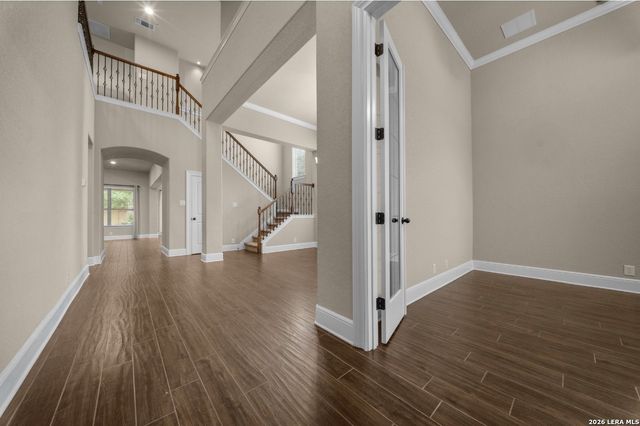 8915 RIVER BLF, San Antonio, TX 78255