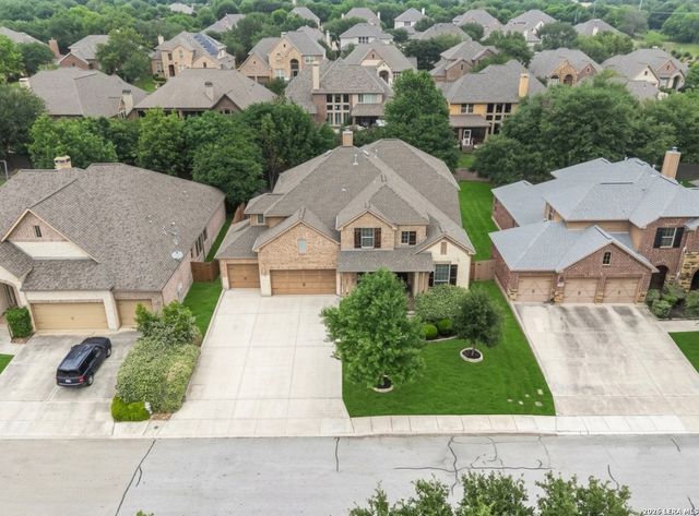 8915 RIVER BLF, San Antonio, TX 78255