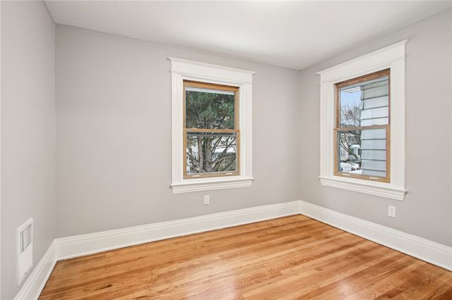 380 Rosewood Terrace, Rochester, NY 14609