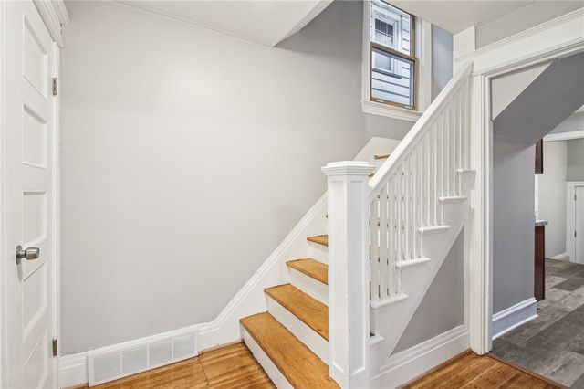 380 Rosewood Terrace, Rochester, NY 14609