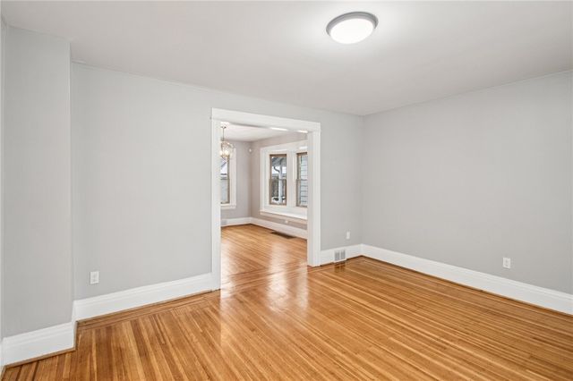 380 Rosewood Terrace, Rochester, NY 14609