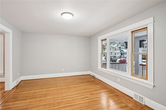 380 Rosewood Terrace, Rochester, NY 14609