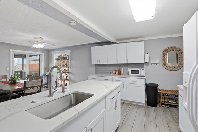 2615 N Hogan St St, Spokane, WA 99207